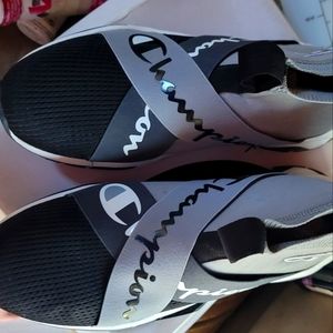 Mens size 10 sneakers